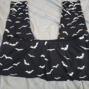 Bat leggings